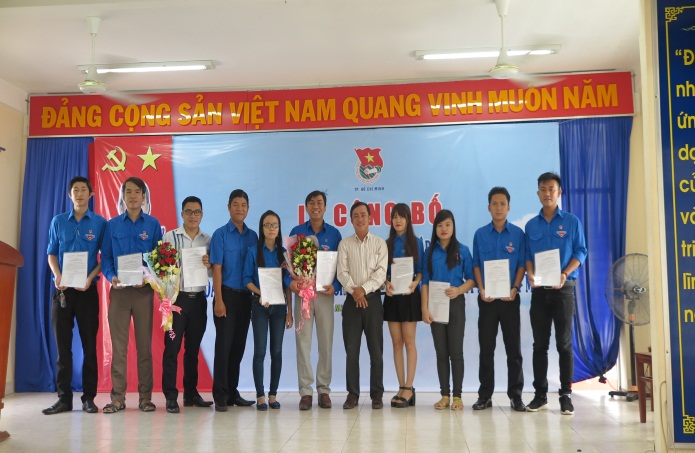 hoạt động đoàn đội